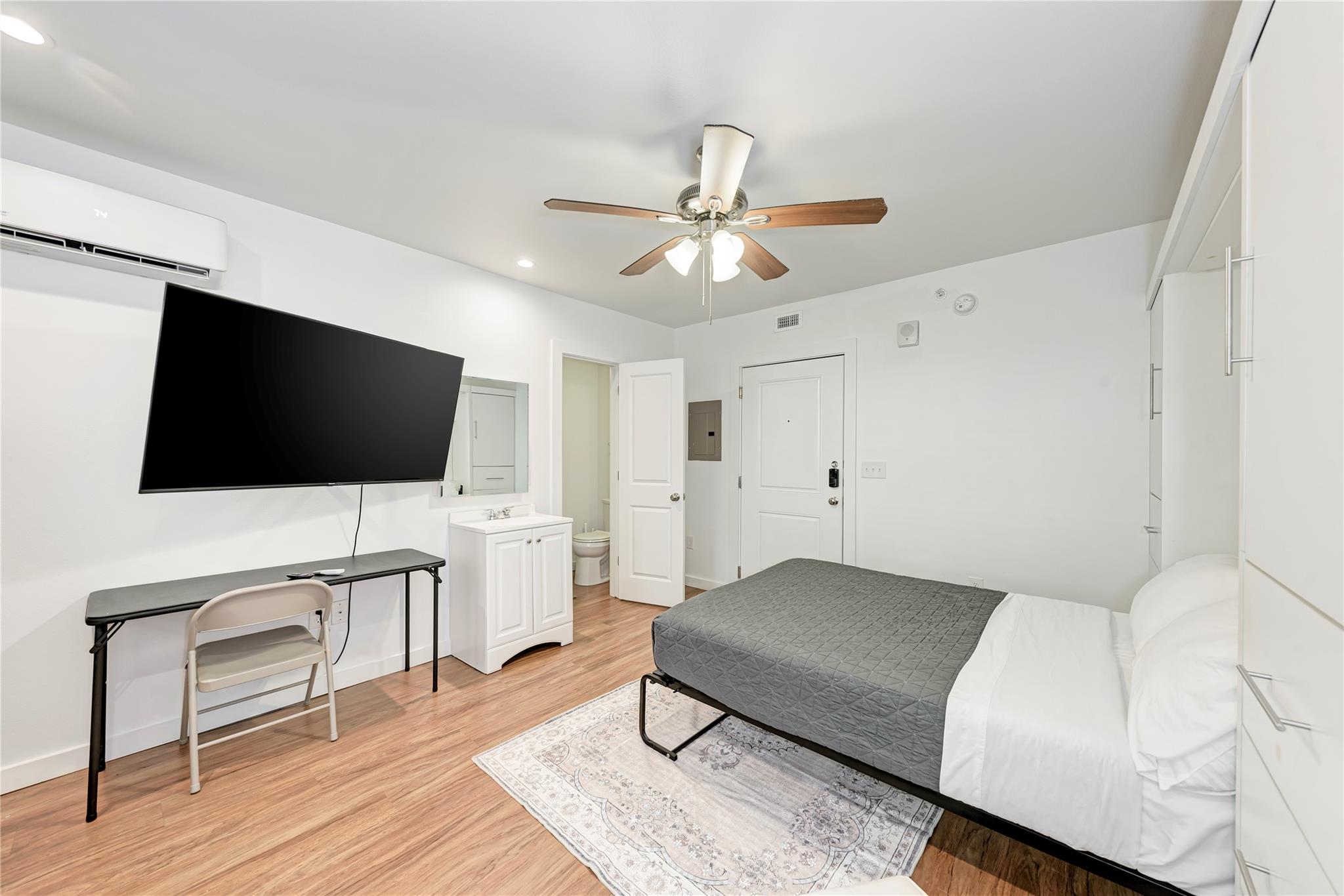 306 E 30th Street Austin TX 78705