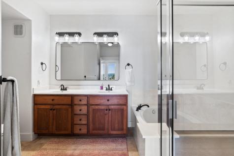 6608 Lantern View Drive Jonestown TX 78645