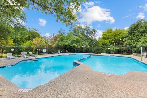 1015 E Yager Lane Austin TX 78753