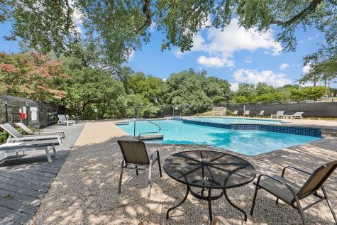 1015 E Yager Lane Austin TX 78753
