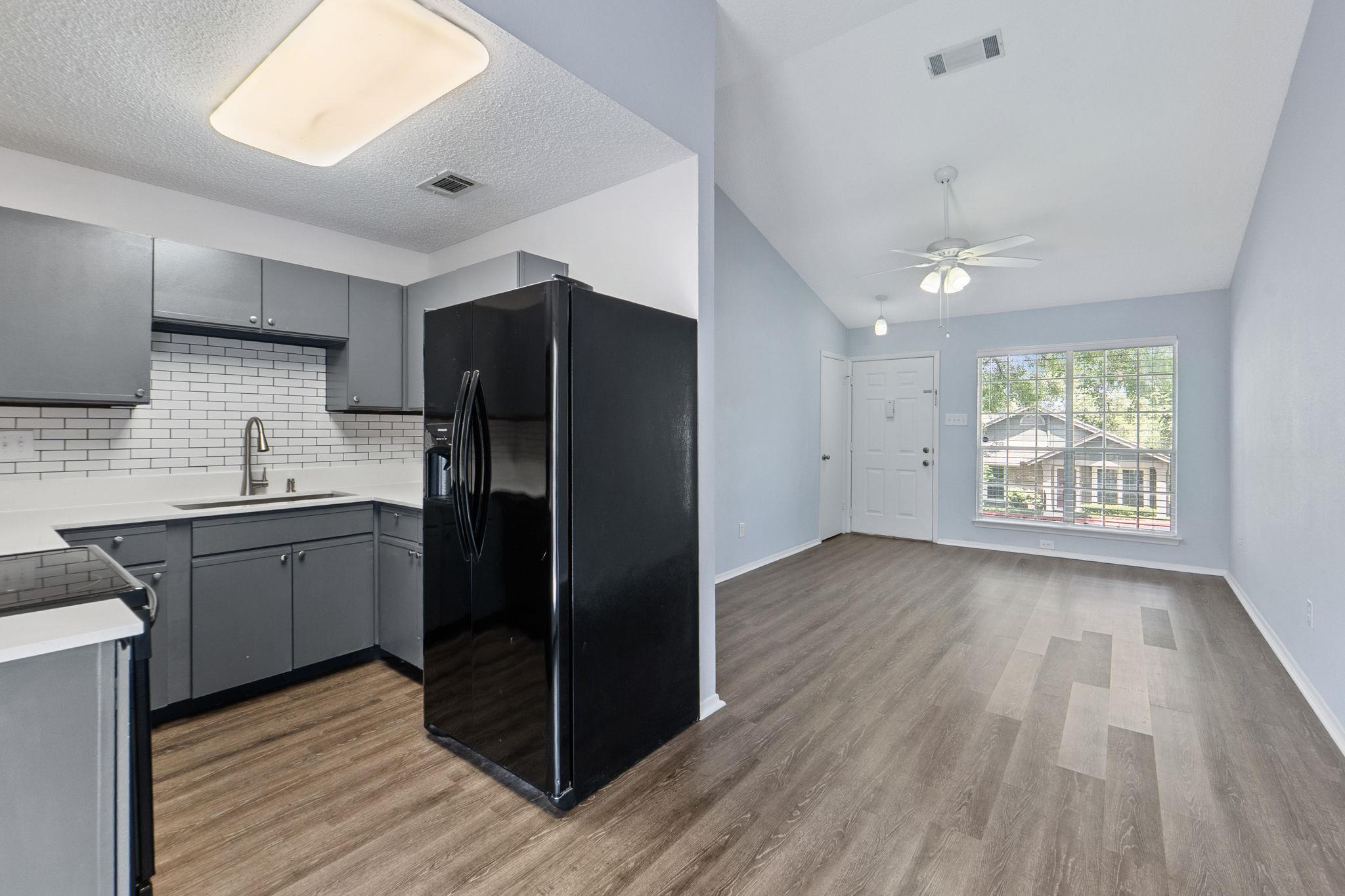1015 E Yager Lane Austin TX 78753