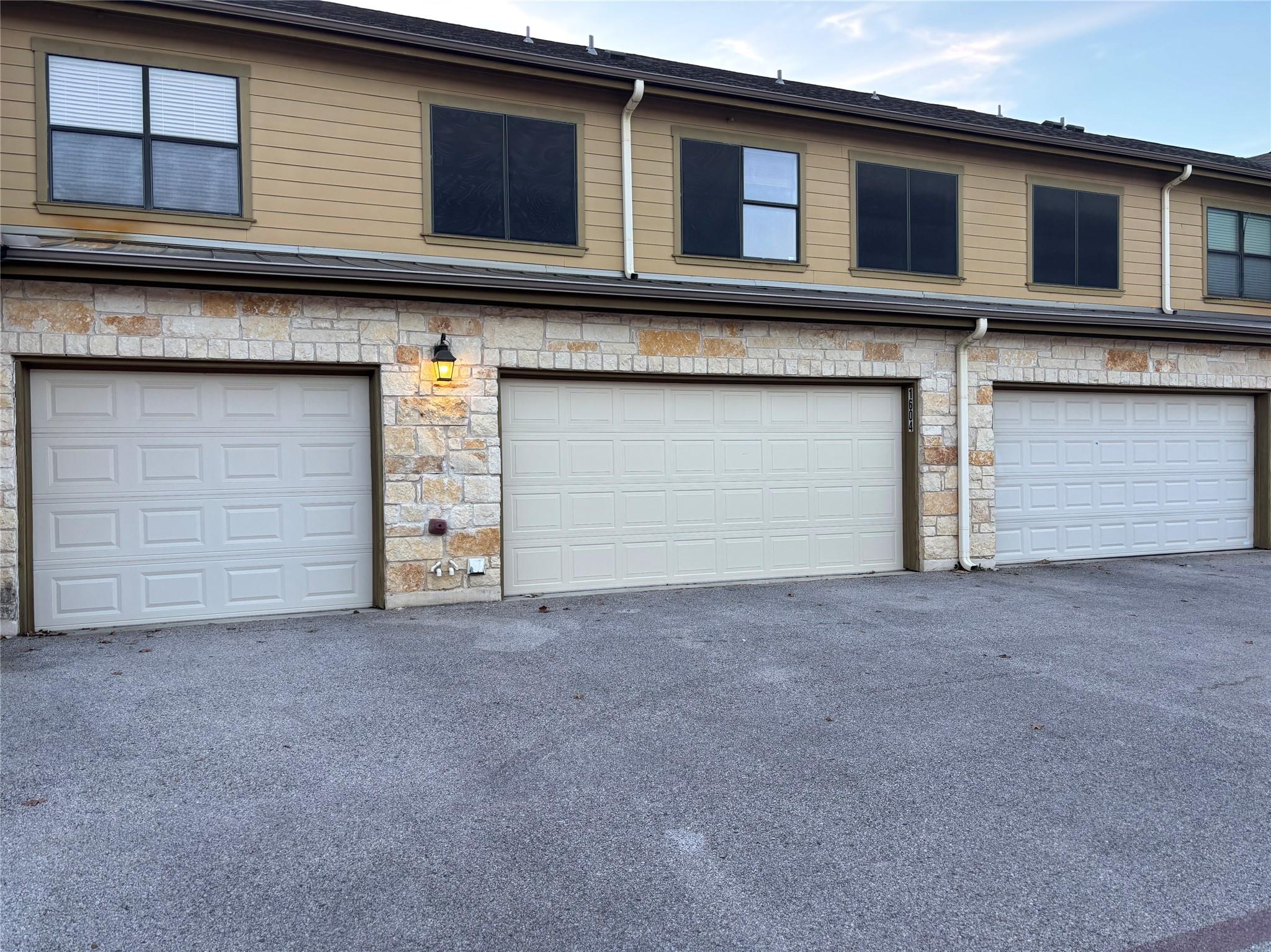 2101 Town Centre Drive Round Rock TX 78664