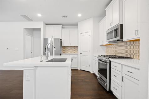 15604 Ellinger Drive Austin TX 78728