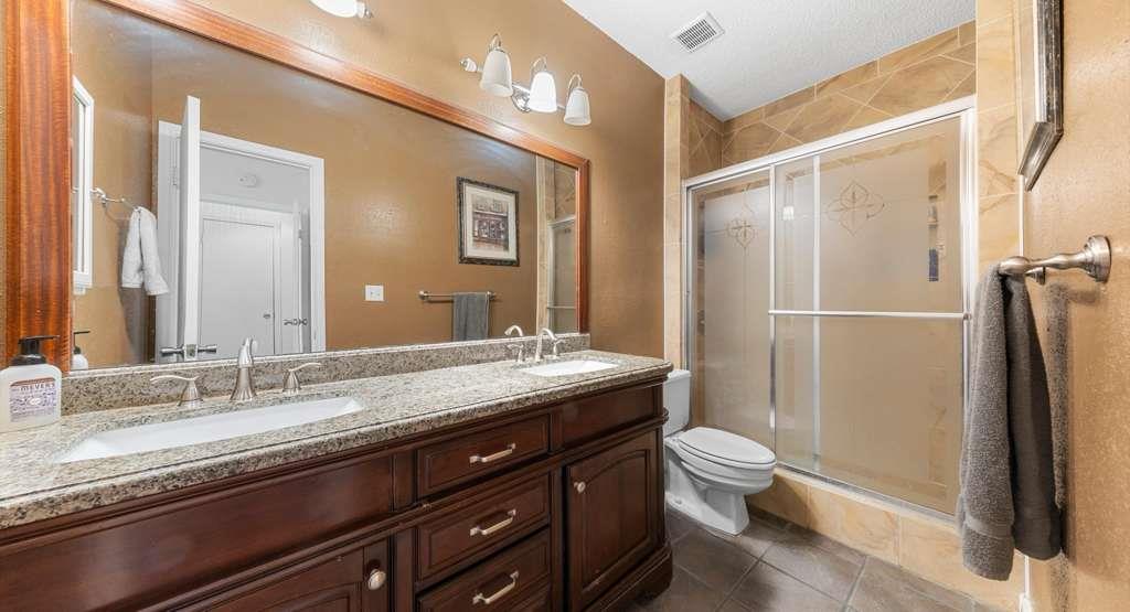 712 W 21st Street Austin TX 78705