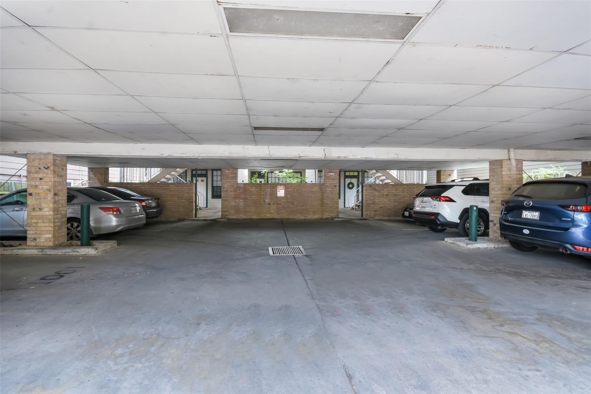2300 Leon Street Austin TX 78705