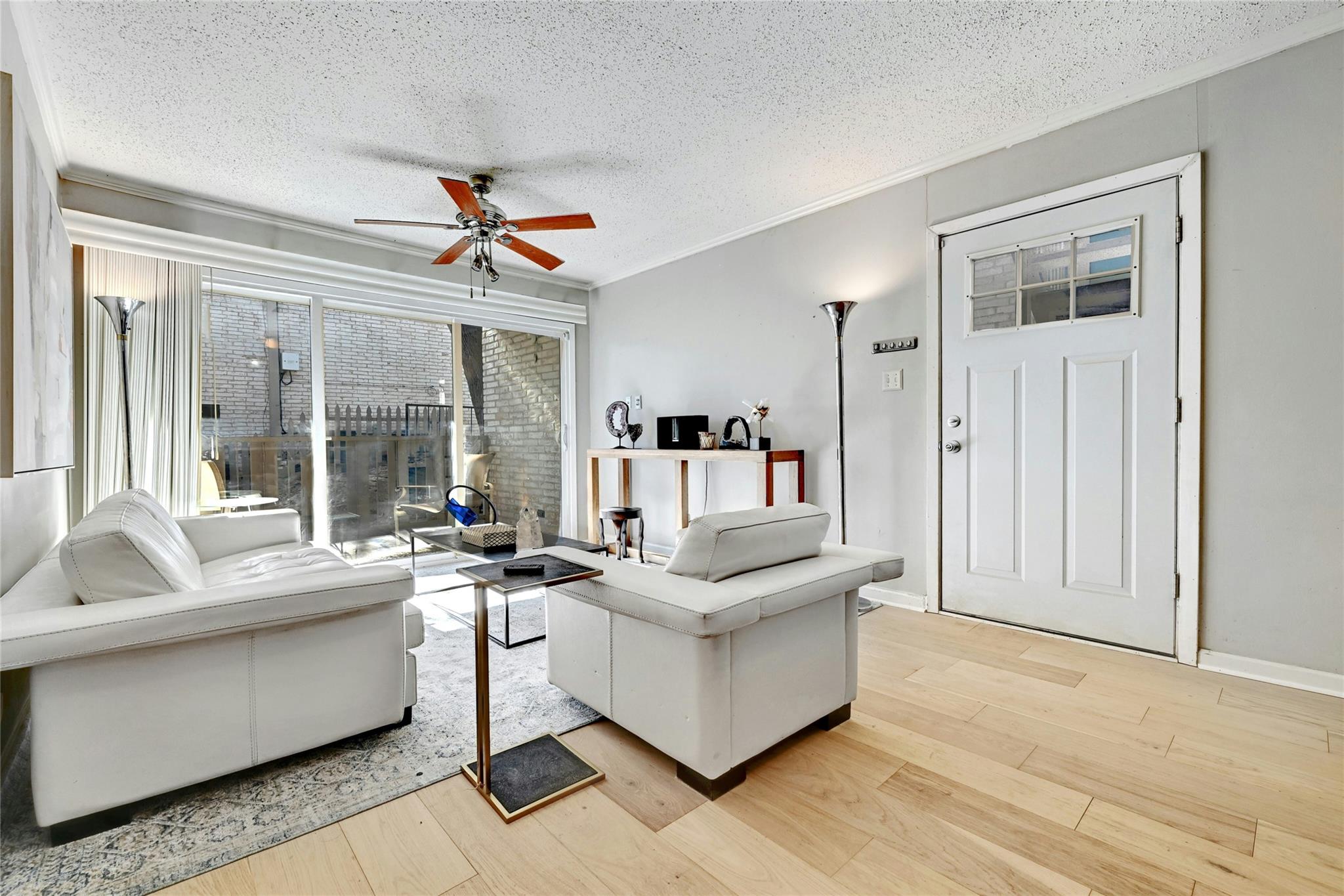 1304 Summit Street Austin TX 78741