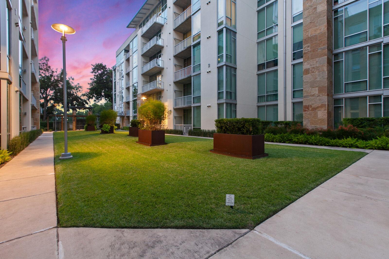 1600 Barton Springs Road Austin TX 78704