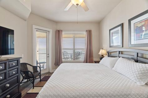 1001 The Cape Horseshoe Bay TX 78657