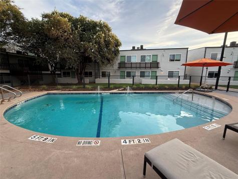2200 Dickson Drive Austin TX 78704