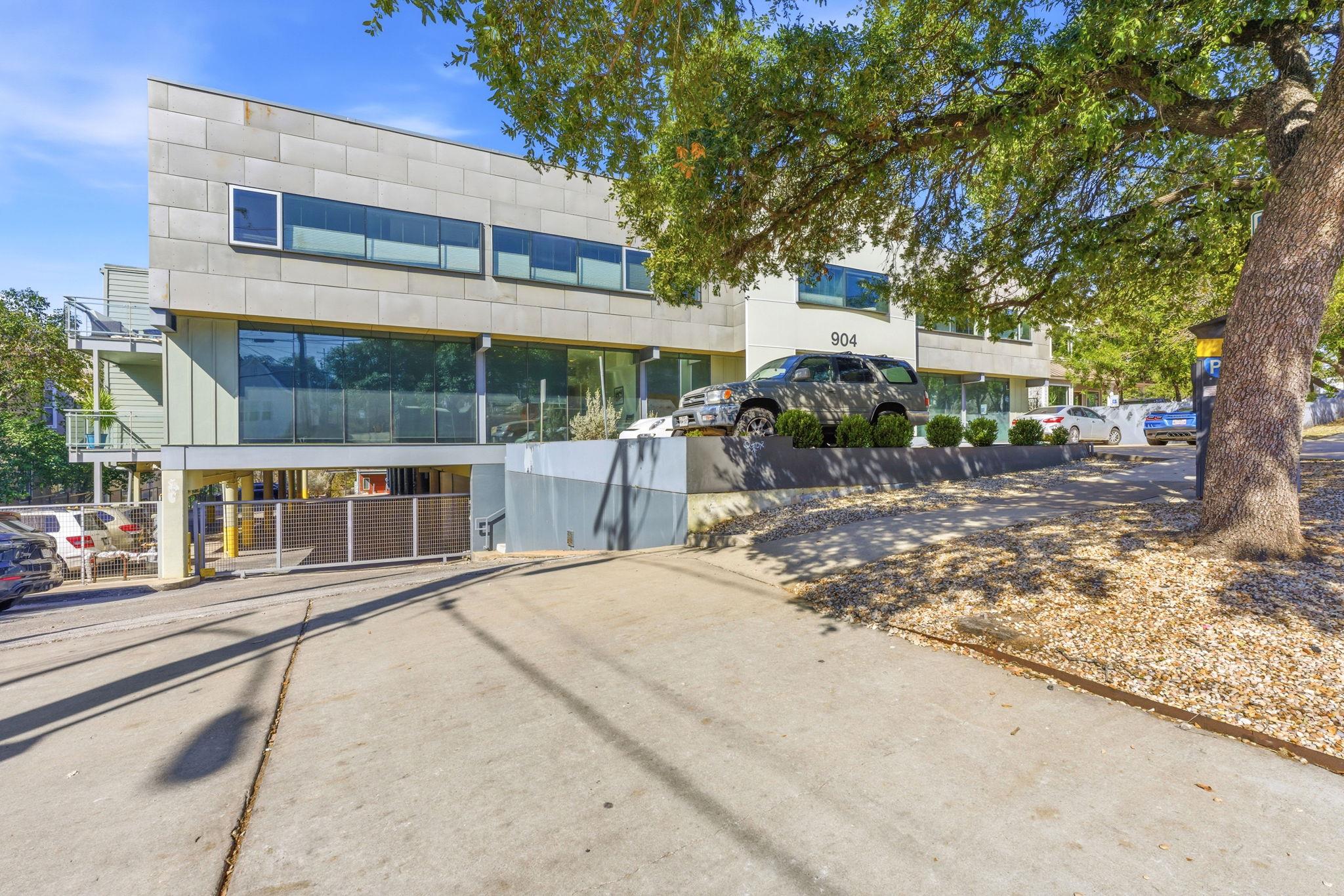 904 West Avenue Austin TX 78701