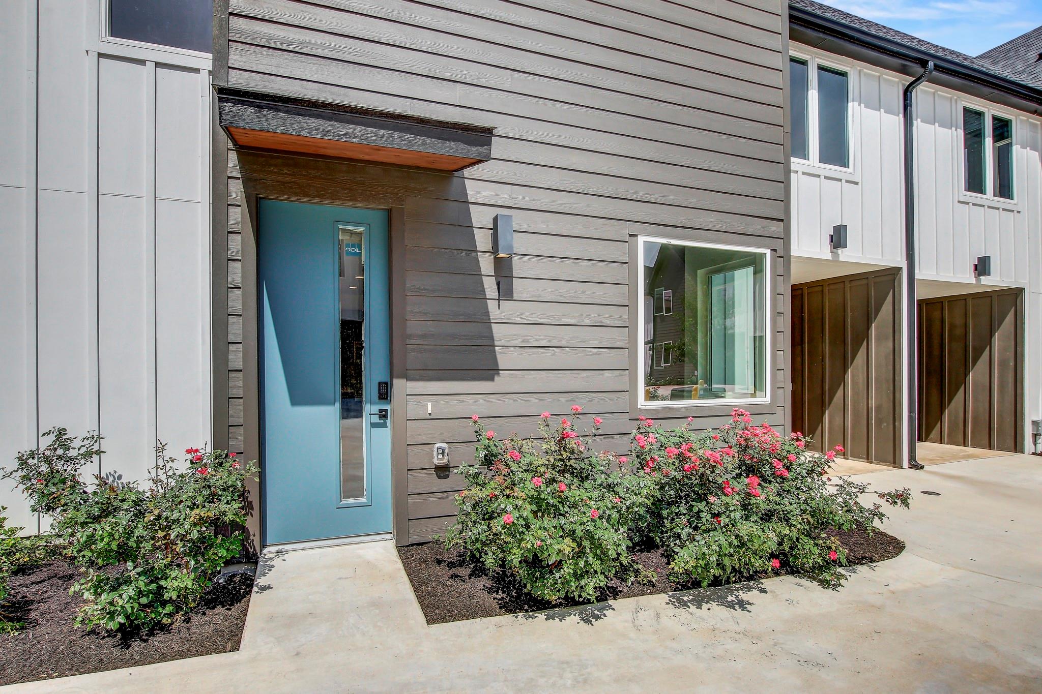4127 E 12th Street Austin TX 78721