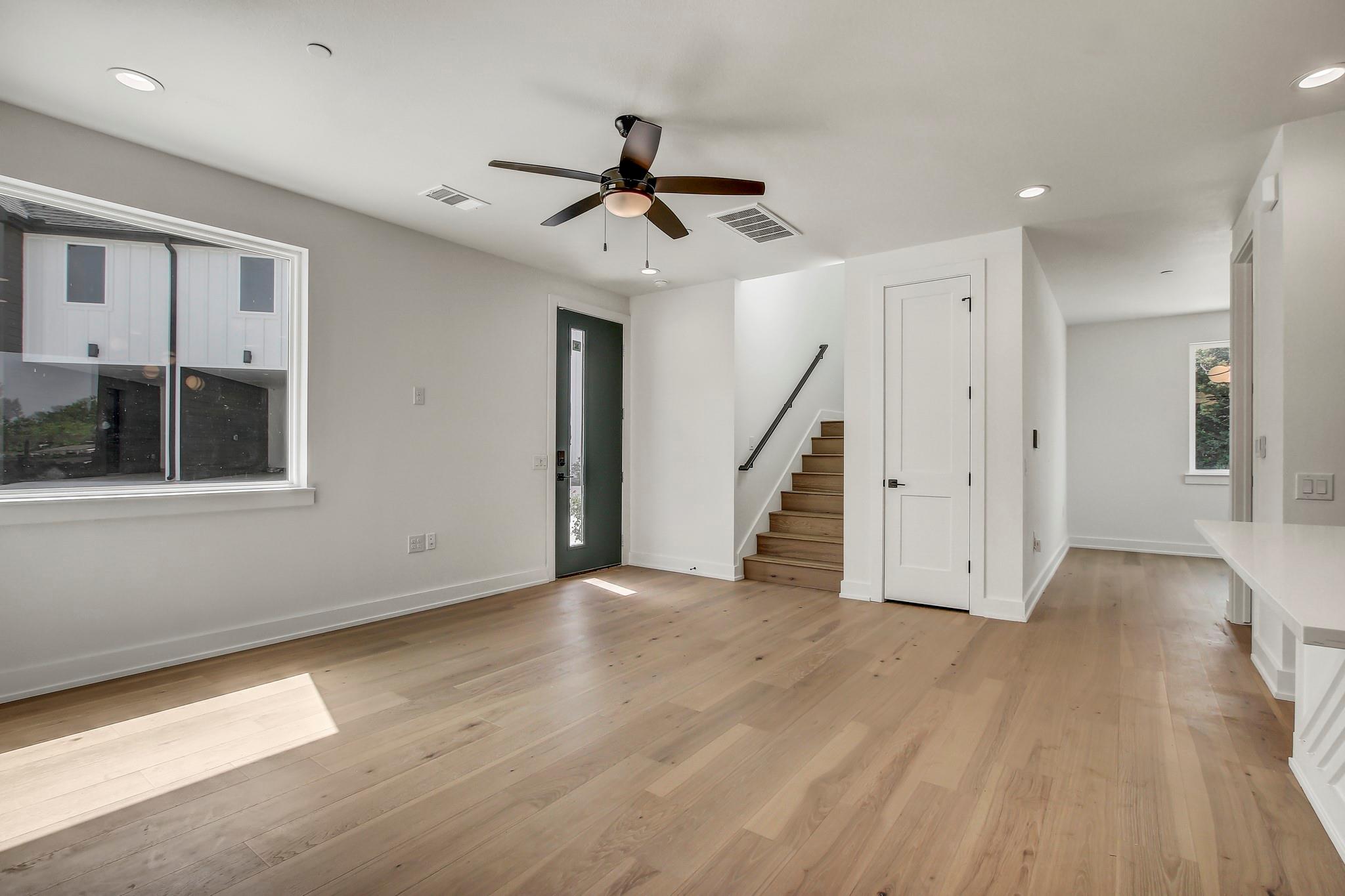 4127 E 12th Street Austin TX 78721