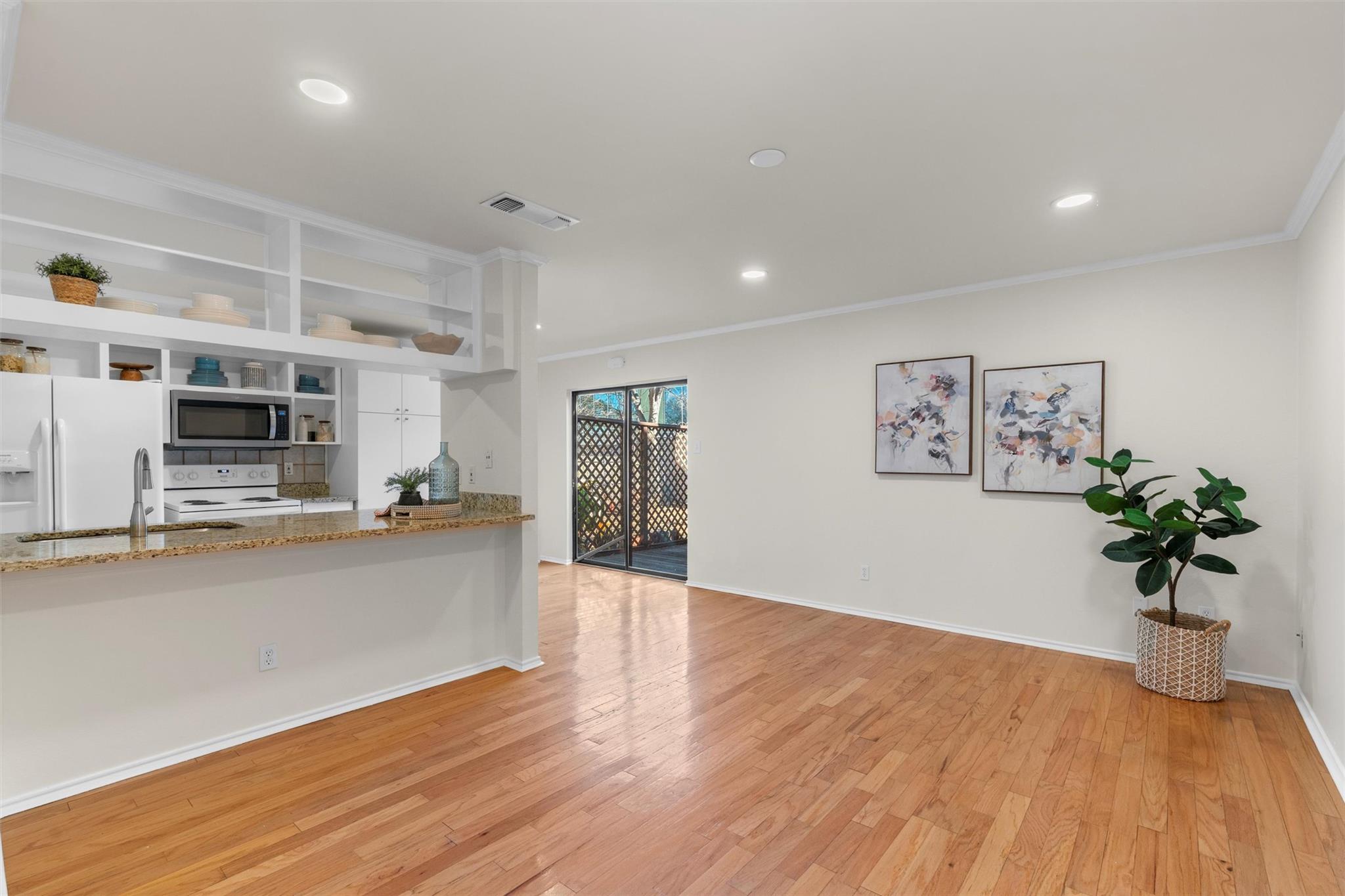 900 Taulbee Lane Austin TX 78757