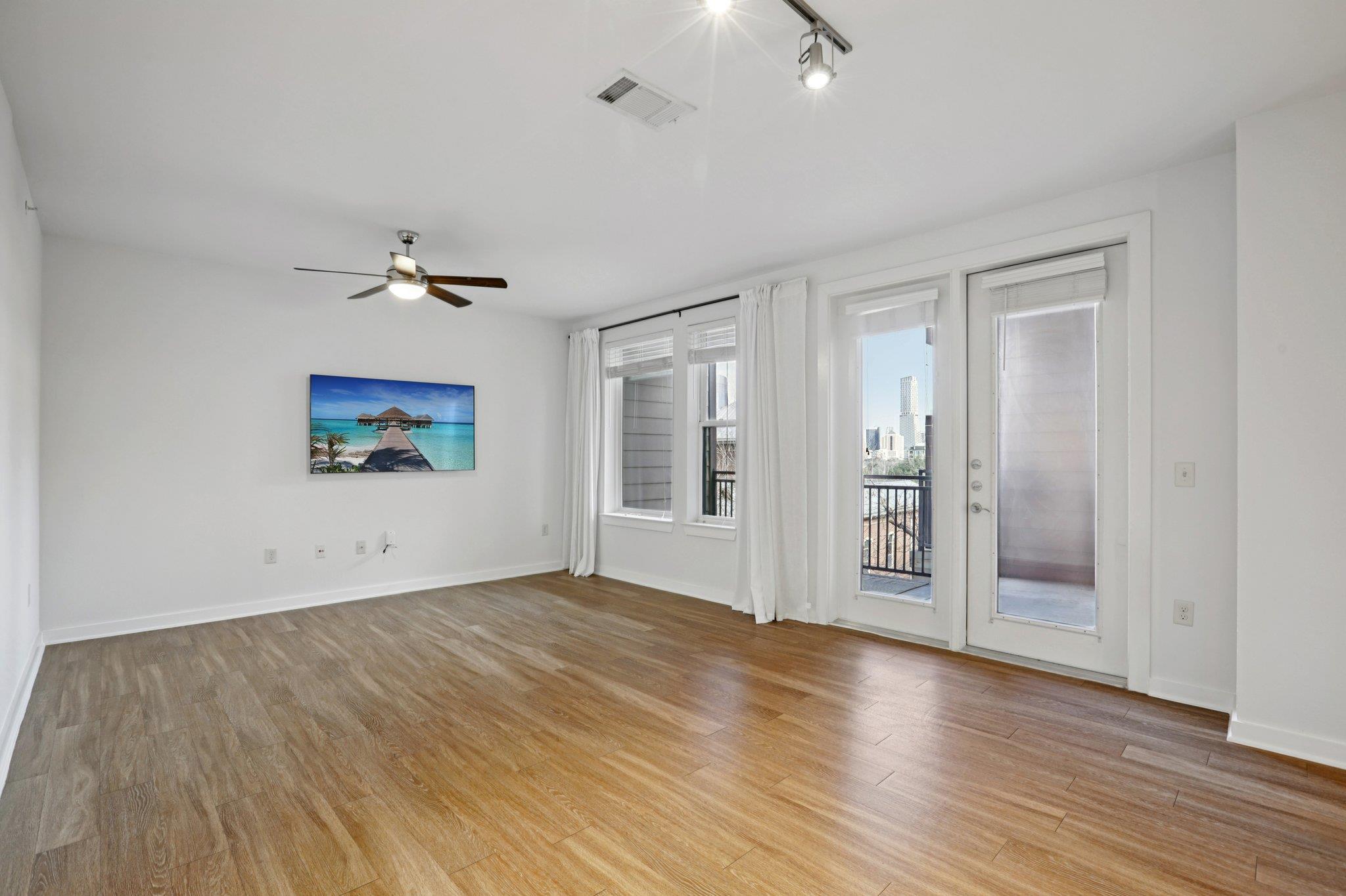1900 Barton Springs Road Austin TX 78704