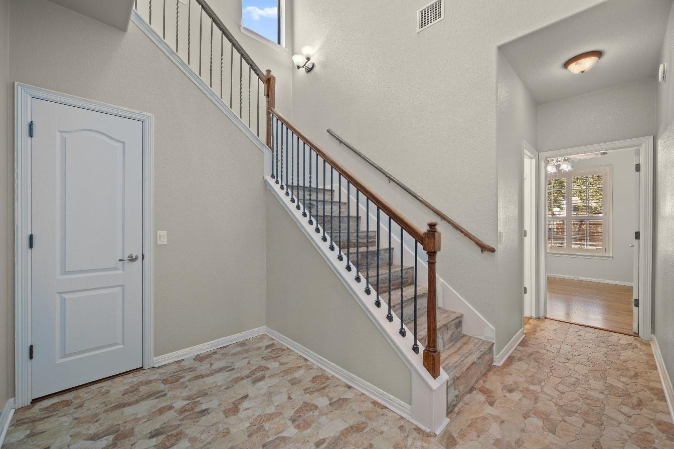 4229 Johns Light Drive Austin TX 78727