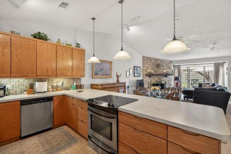 104 S Big Spur Horseshoe Bay TX 78657
