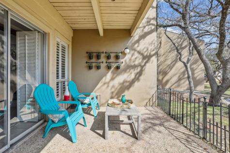 213 Lido Street Lakeway TX 78734