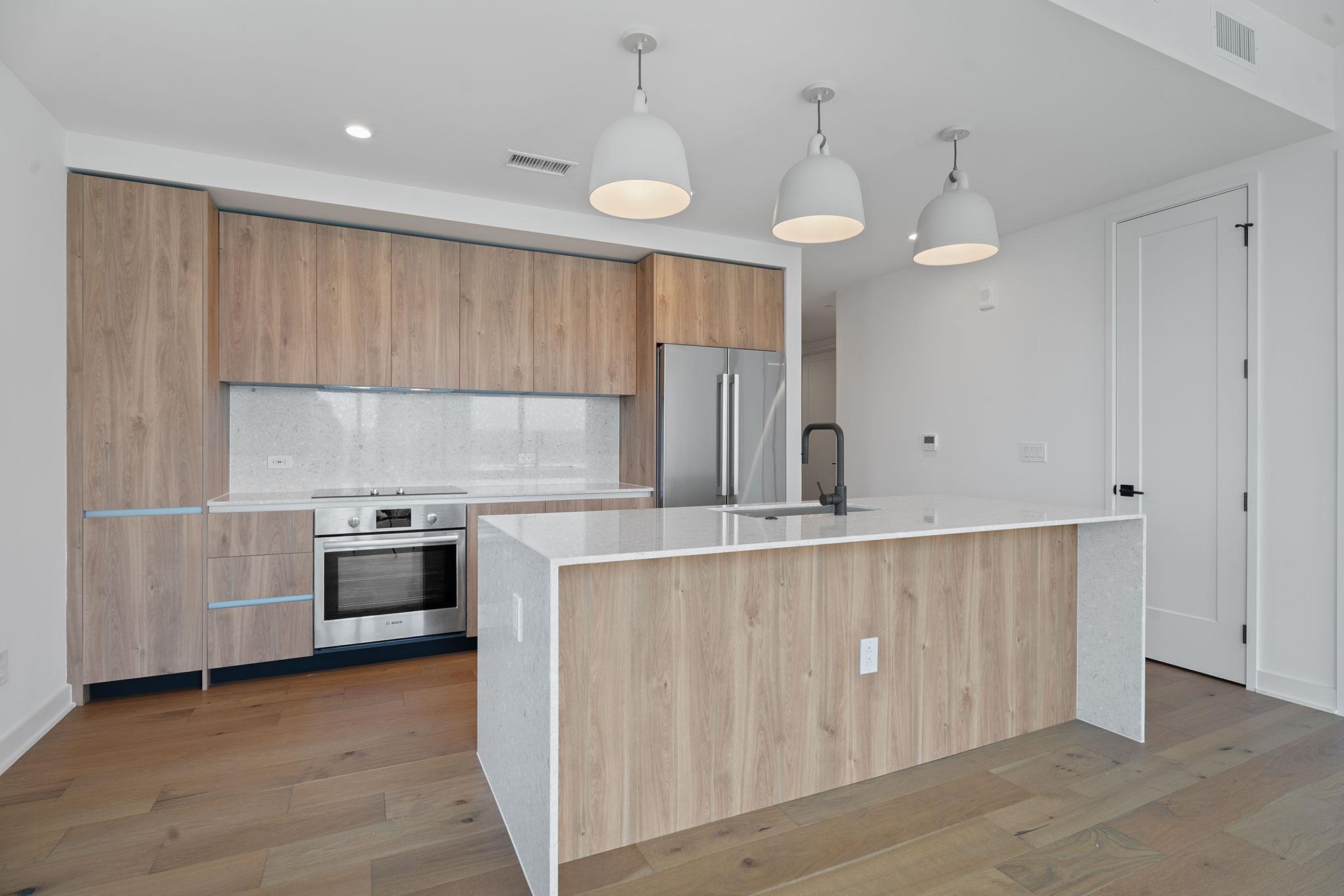 84 East Avenue Austin TX 78701
