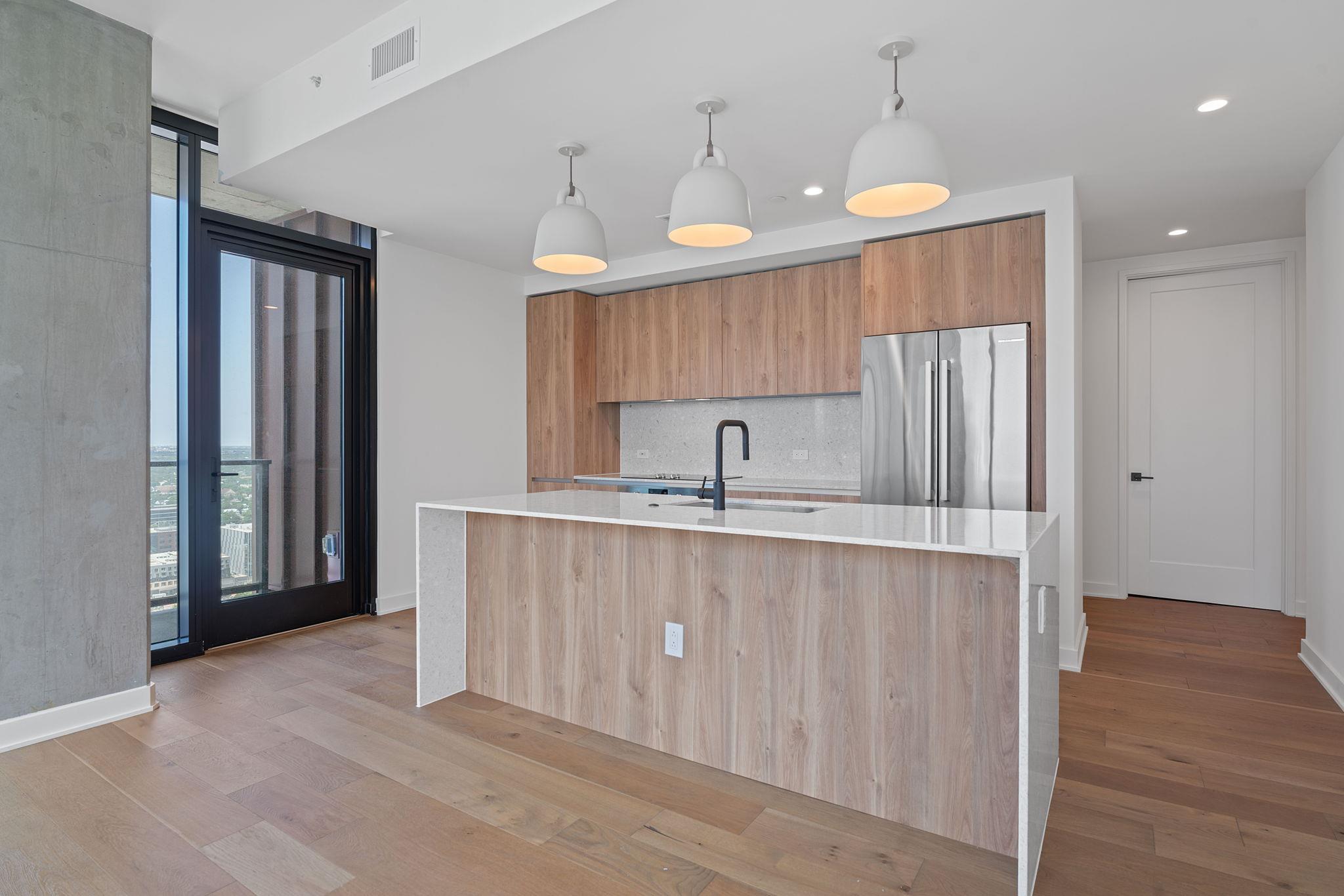 84 East Avenue Austin TX 78701