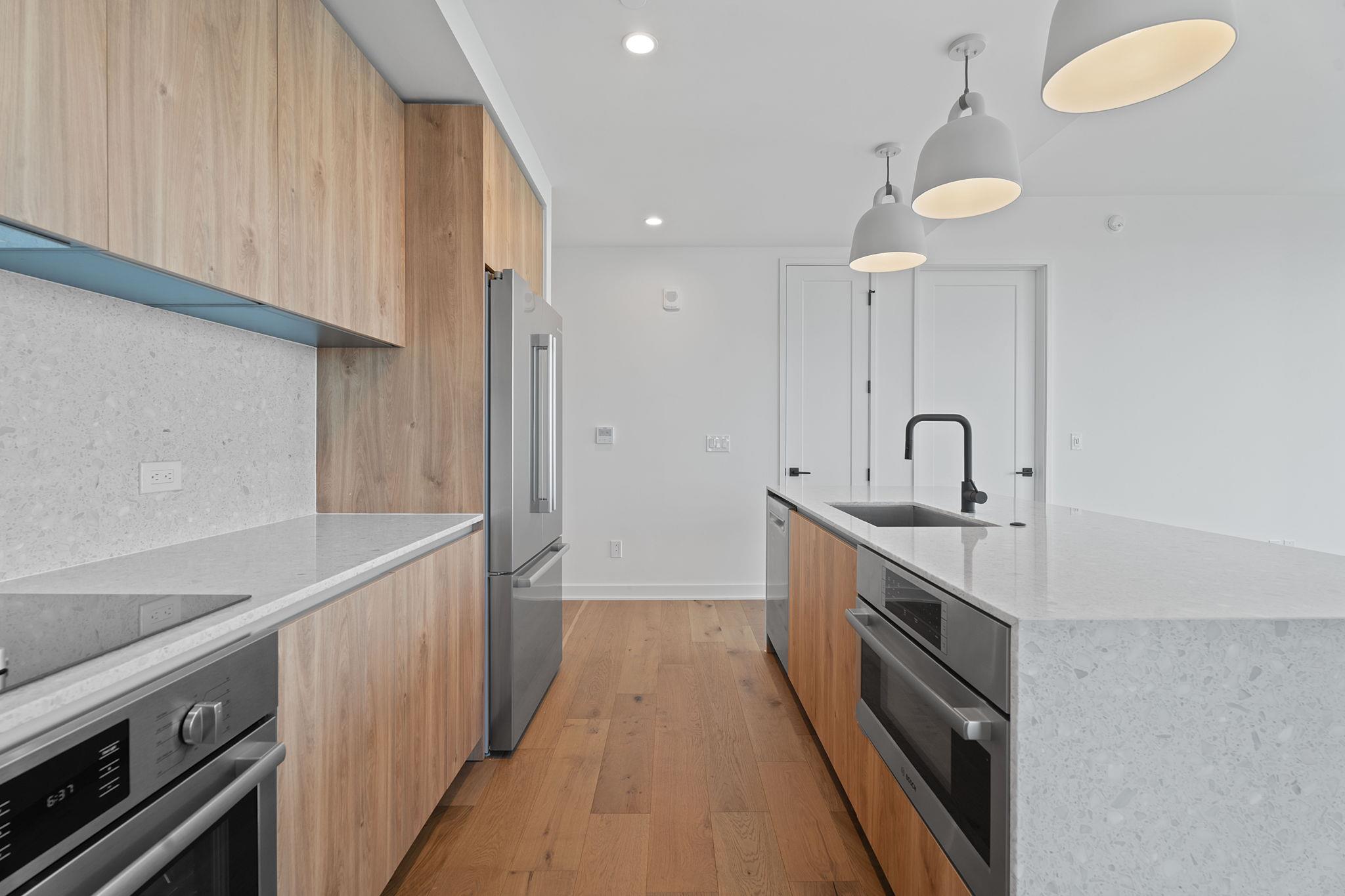 84 East Avenue Austin TX 78701
