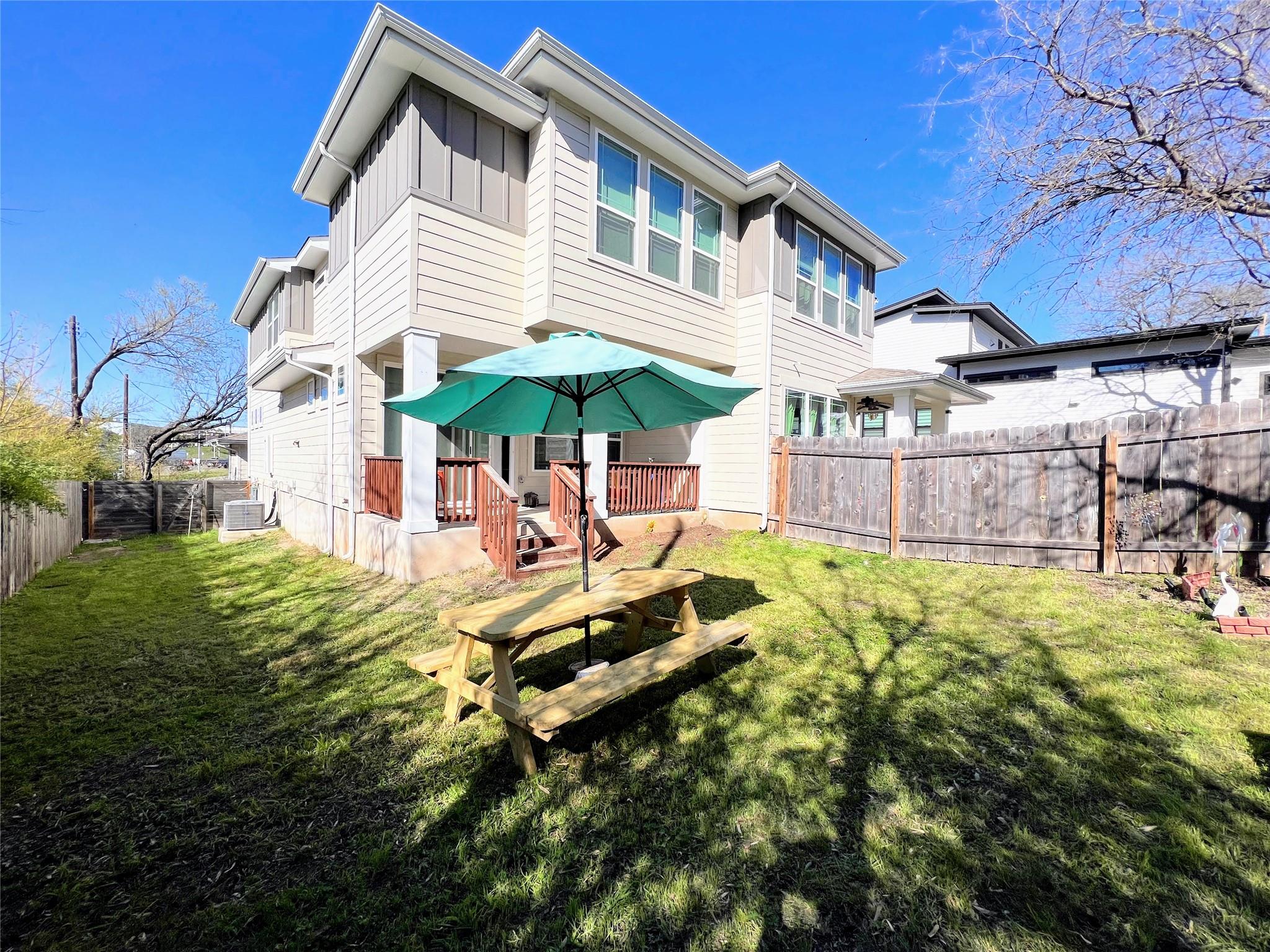 807 E 16th Street Austin TX 78702