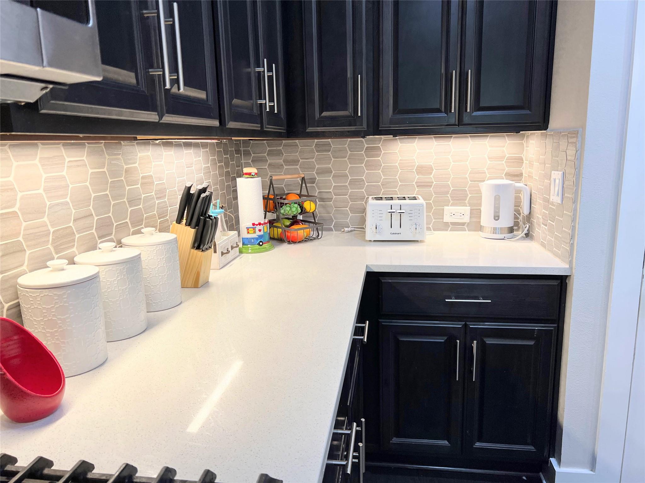 807 E 16th Street Austin TX 78702