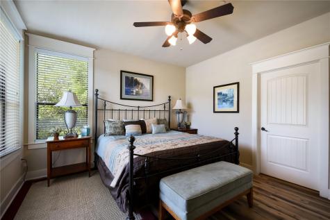 17800 Edgewood Way Jonestown TX 78645
