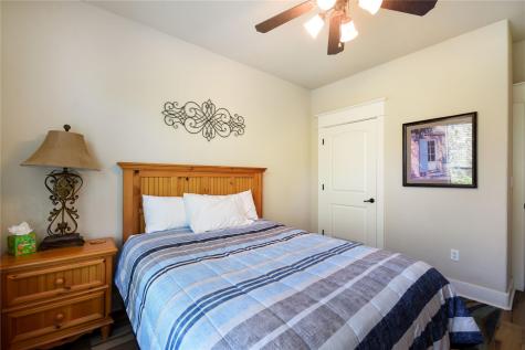 17800 Edgewood Way Jonestown TX 78645
