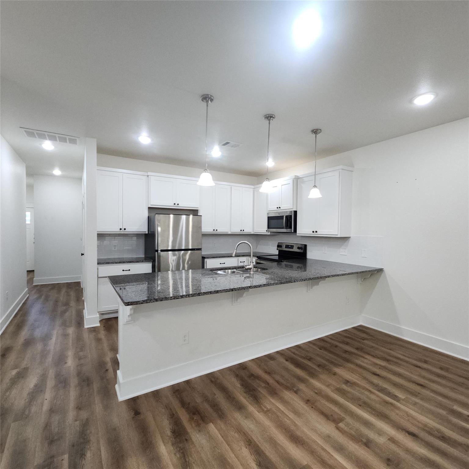 1952 Royal Loop Belton TX 76513