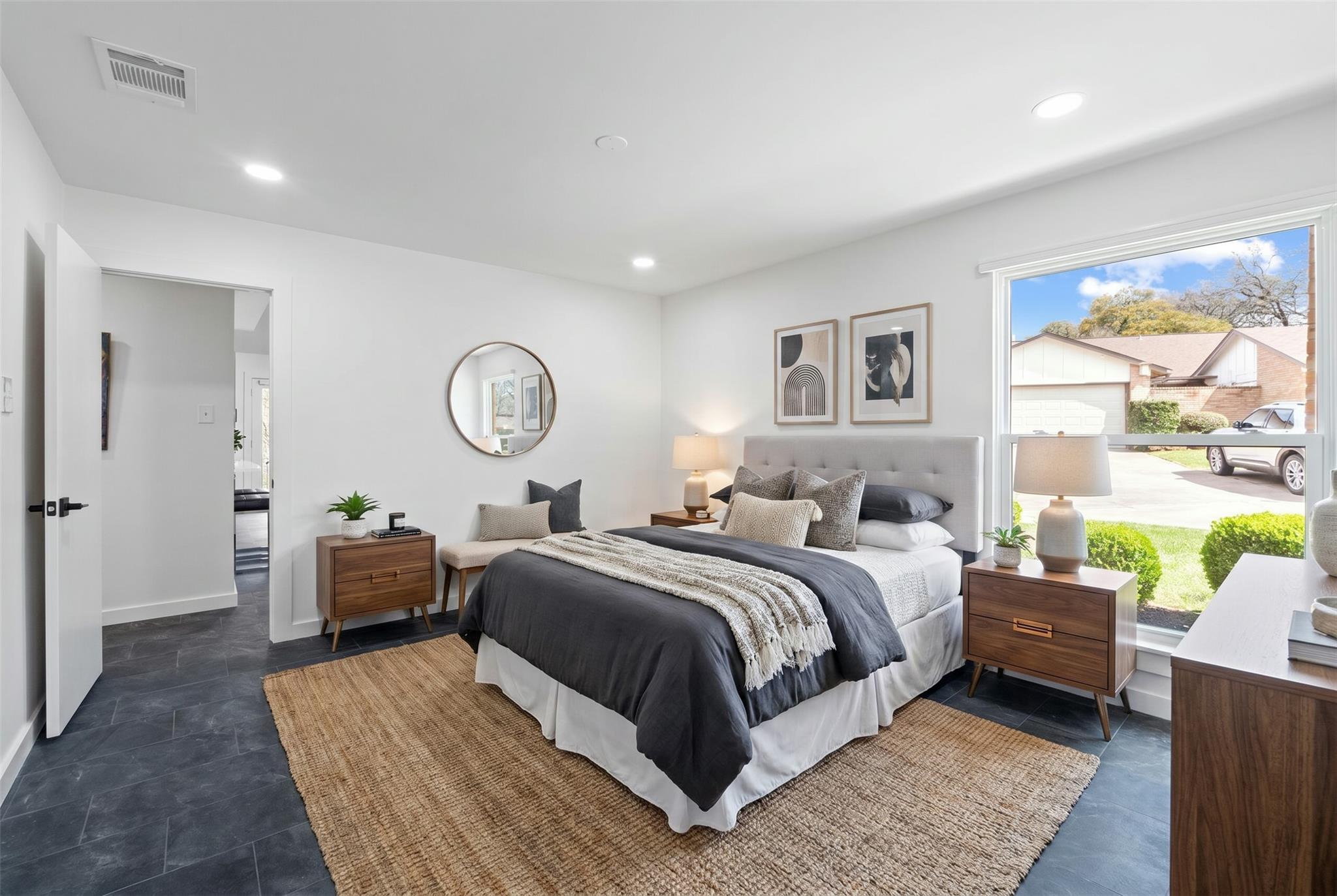 2528 Stoutwood Circle Austin TX 78745
