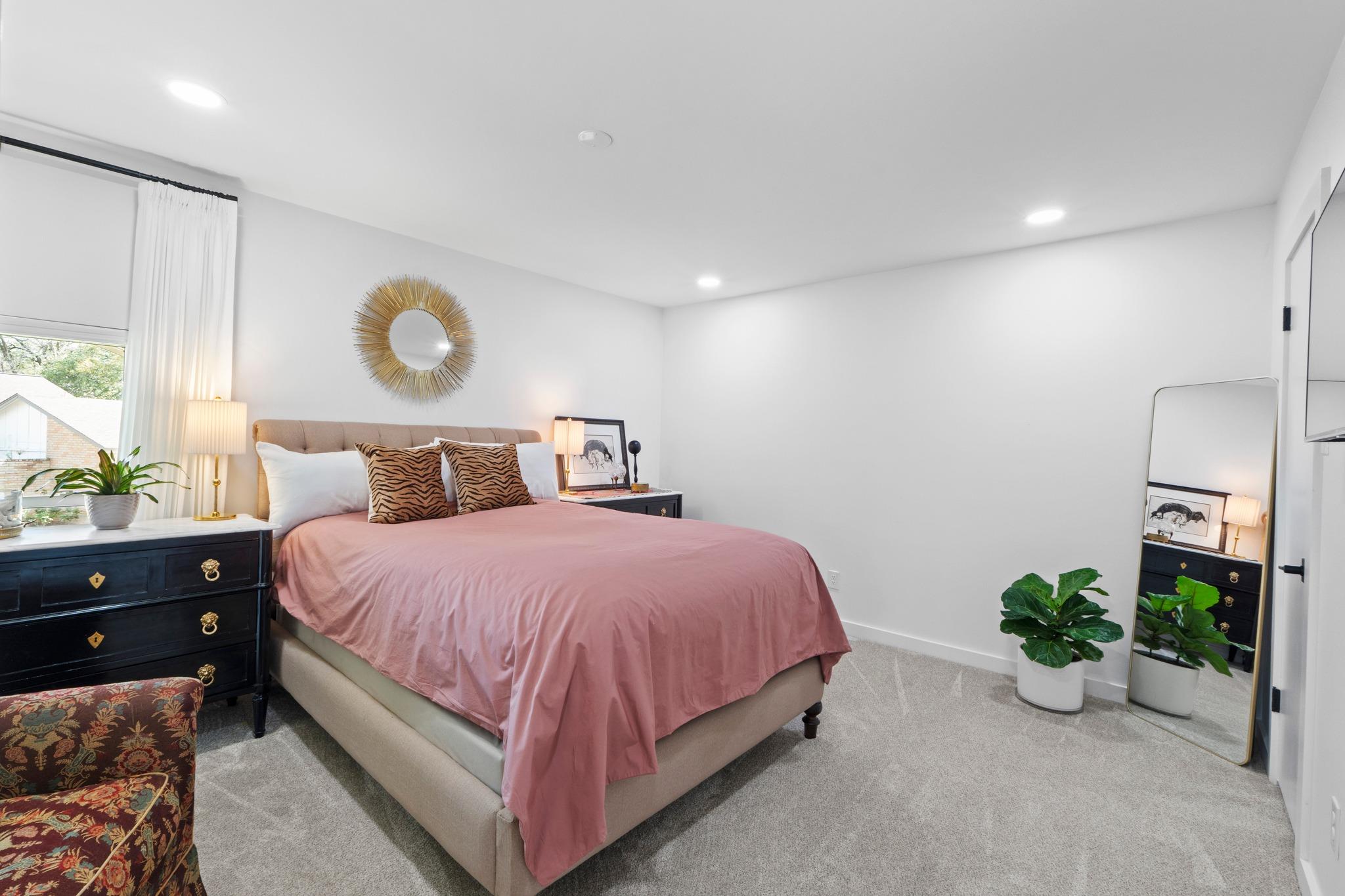 2528 Stoutwood Circle Austin TX 78745