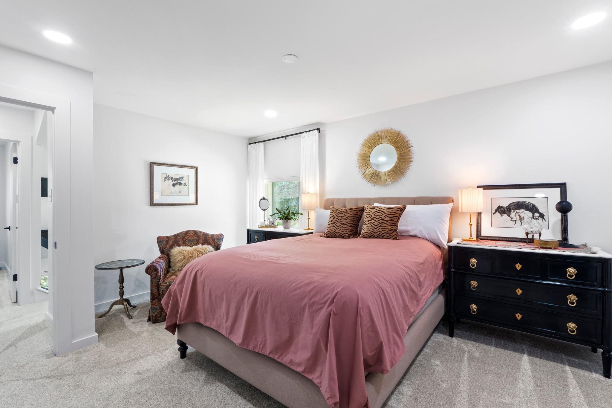 2528 Stoutwood Circle Austin TX 78745