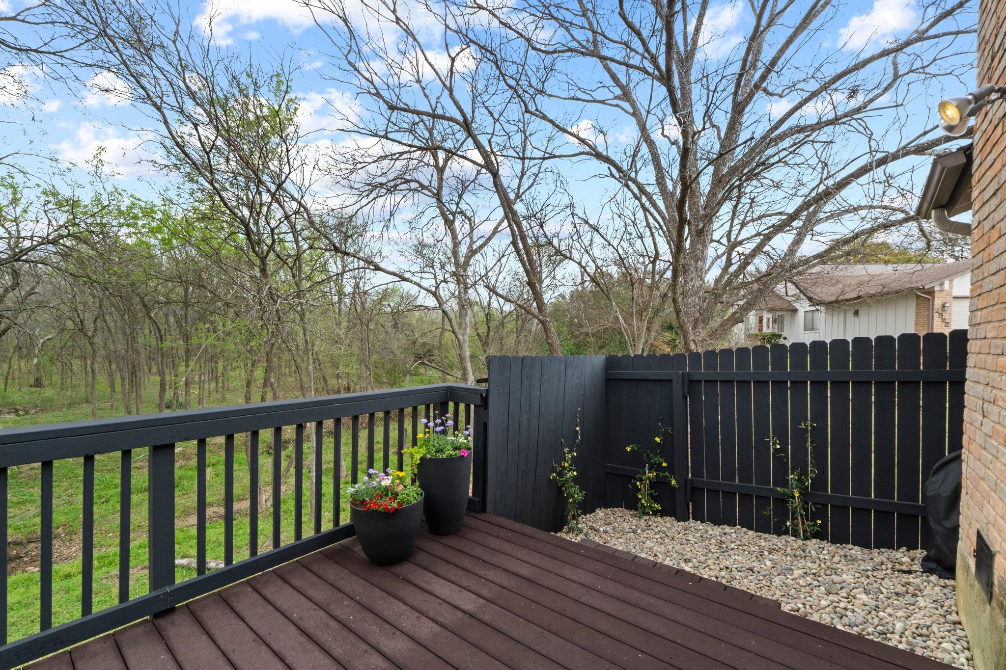 2528 Stoutwood Circle Austin TX 78745