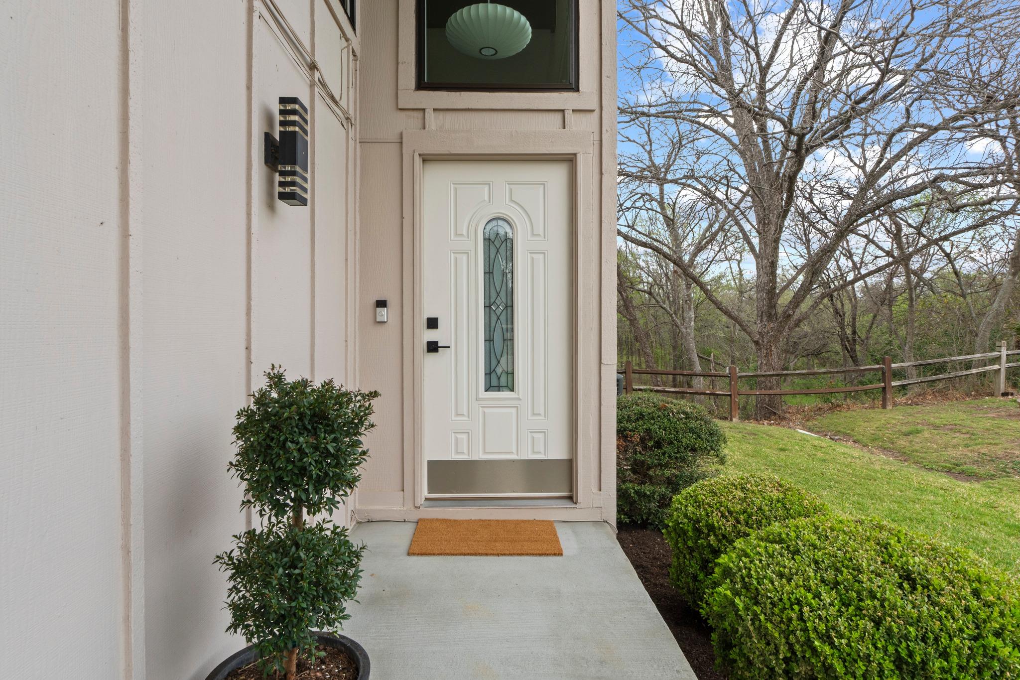 2528 Stoutwood Circle Austin TX 78745