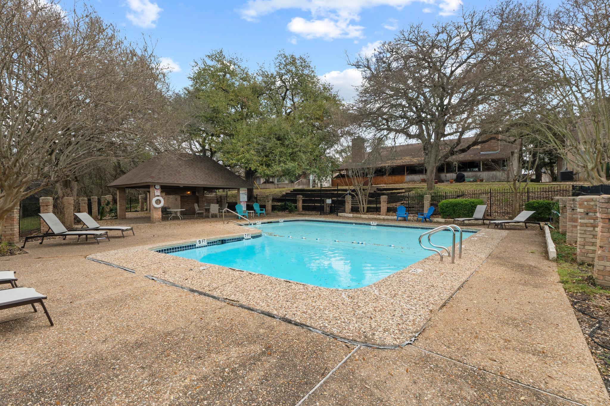 2528 Stoutwood Circle Austin TX 78745
