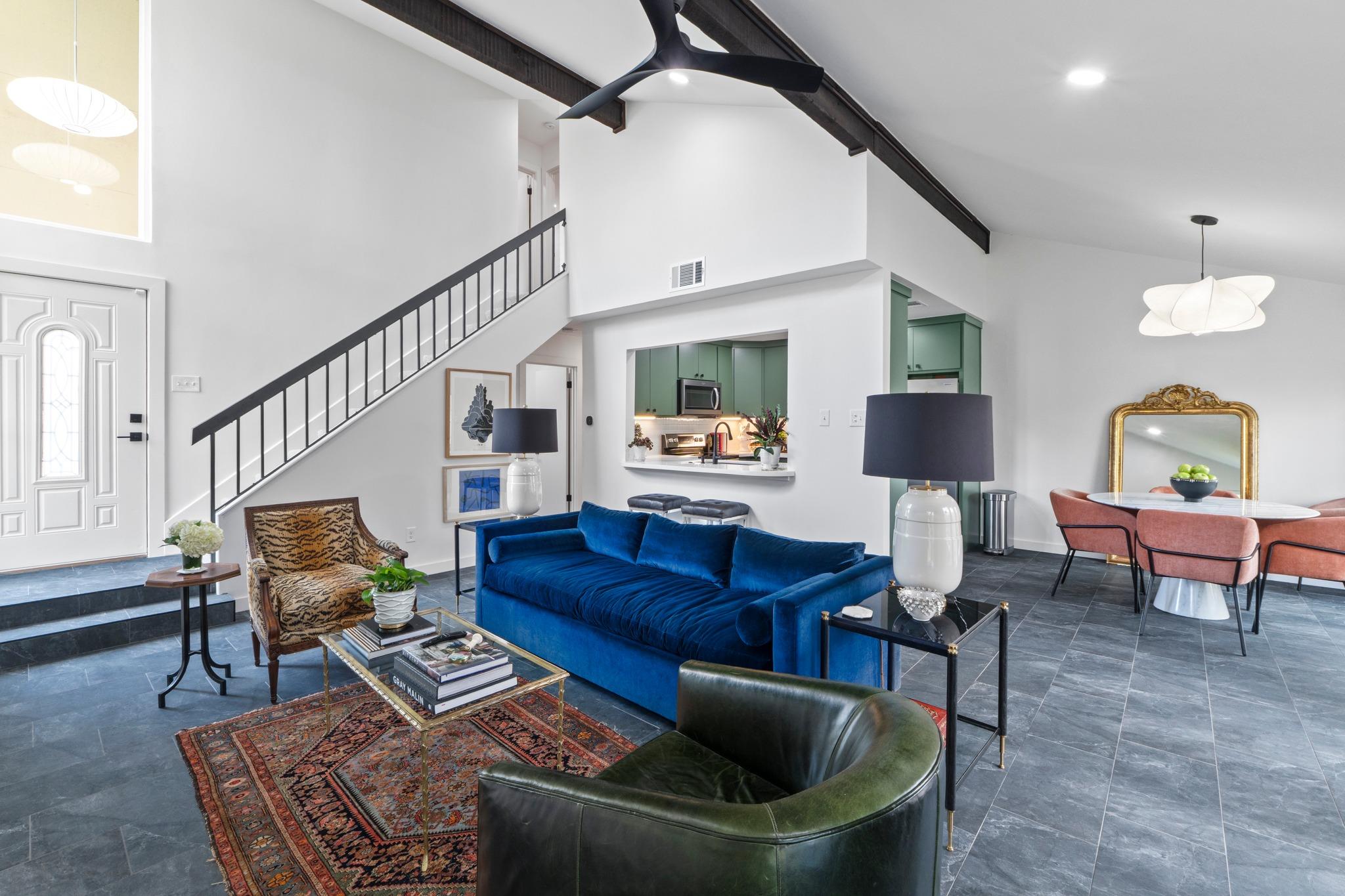 2528 Stoutwood Circle Austin TX 78745