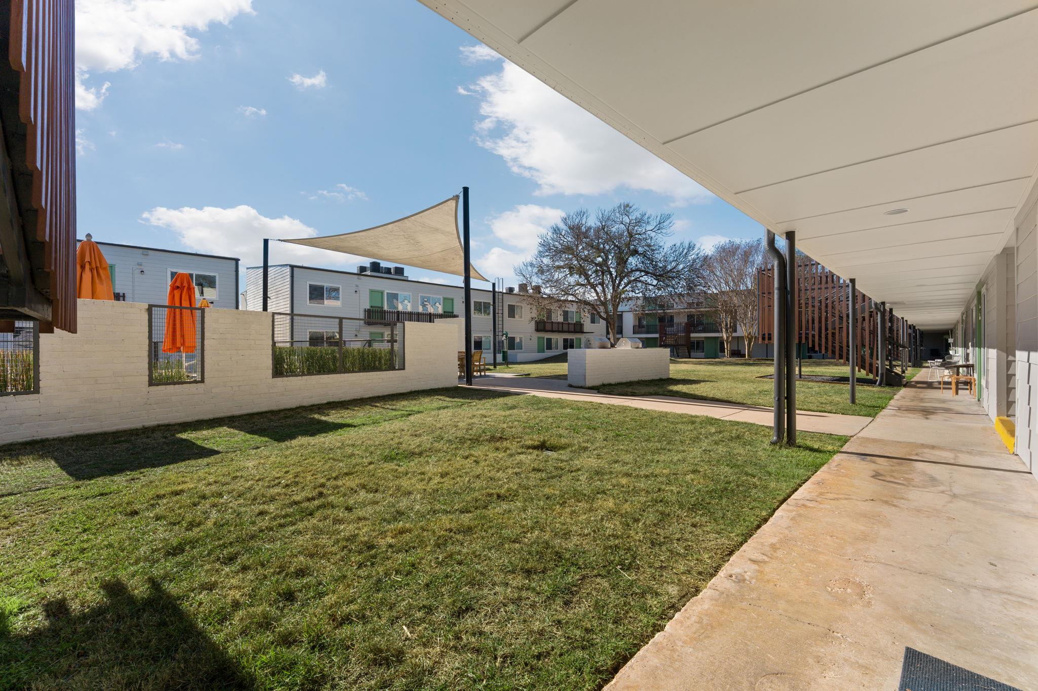2200 Dickson Drive Austin TX 78704