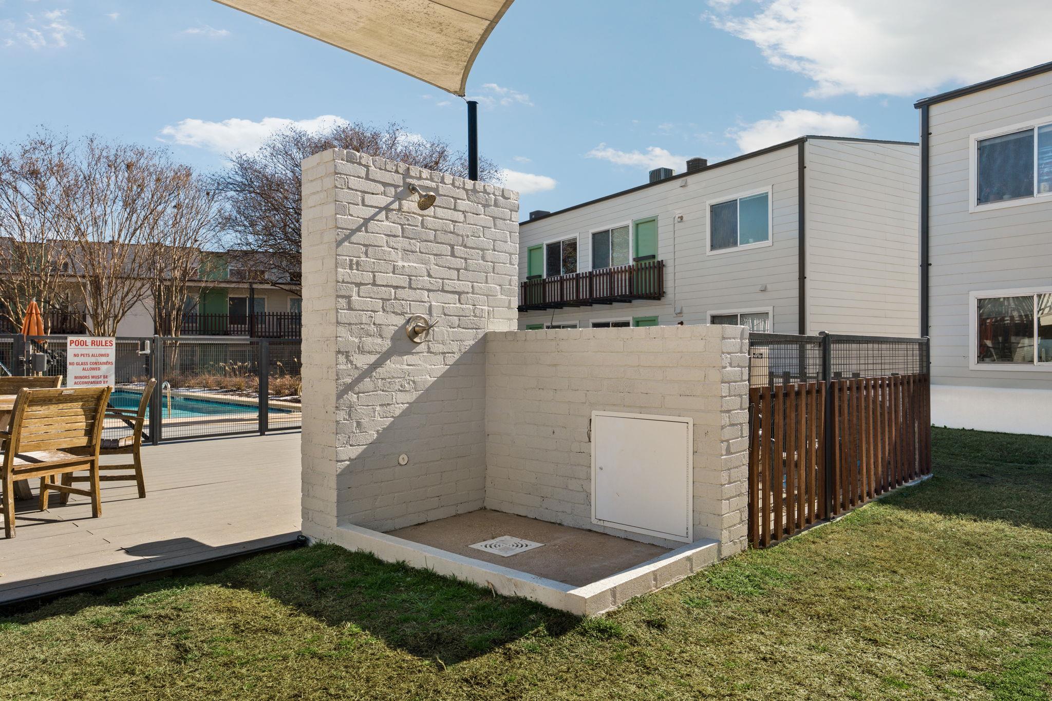 2200 Dickson Drive Austin TX 78704