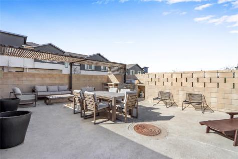 2050 Lohmans Spur Road Lakeway TX 78734