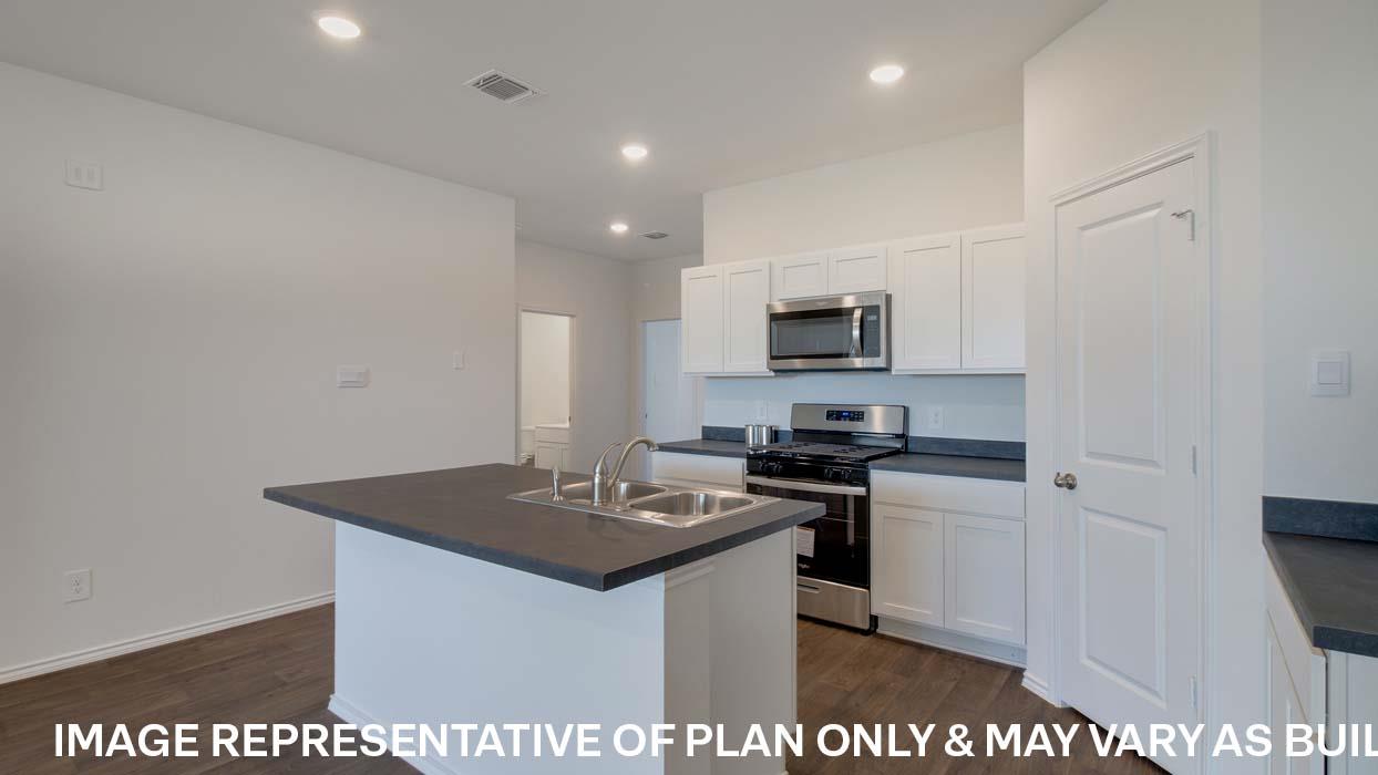 207B Harrison Crossing Uhland TX 78640