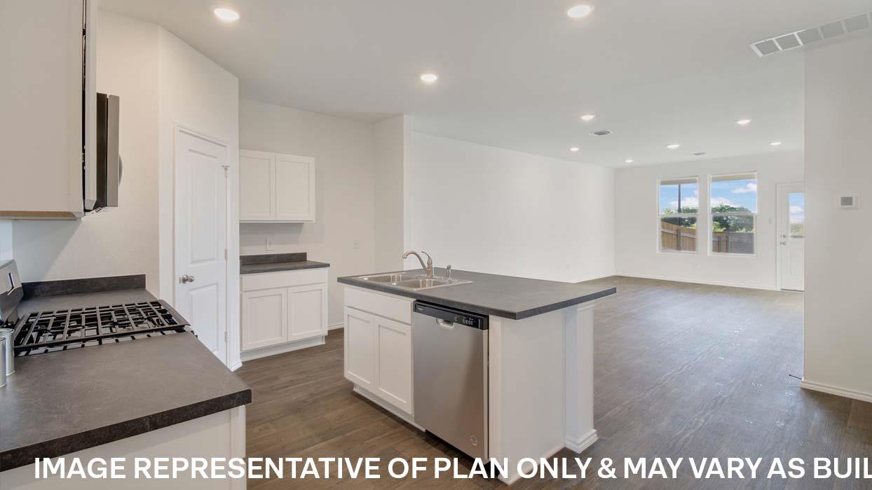 207B Harrison Crossing Uhland TX 78640