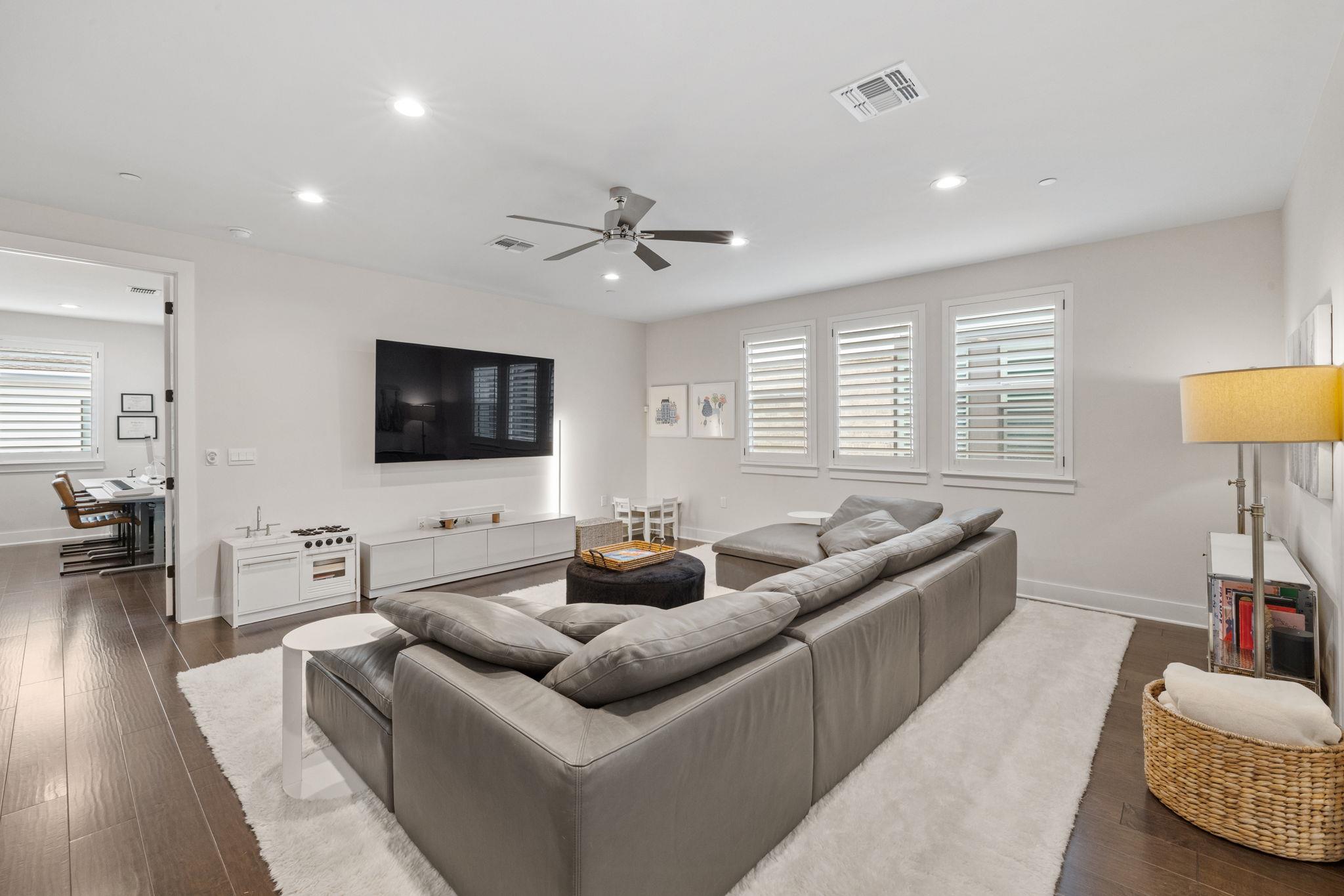 4205 Elevator Drive Austin TX 78731