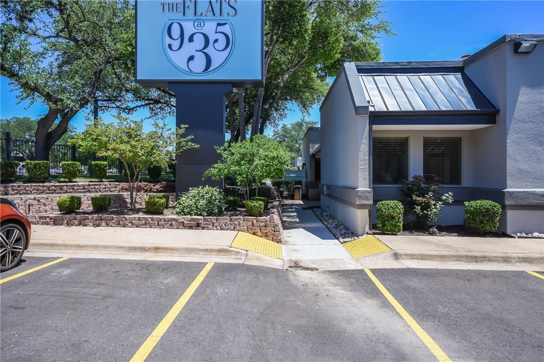 935 La Posada Drive Austin TX 78752