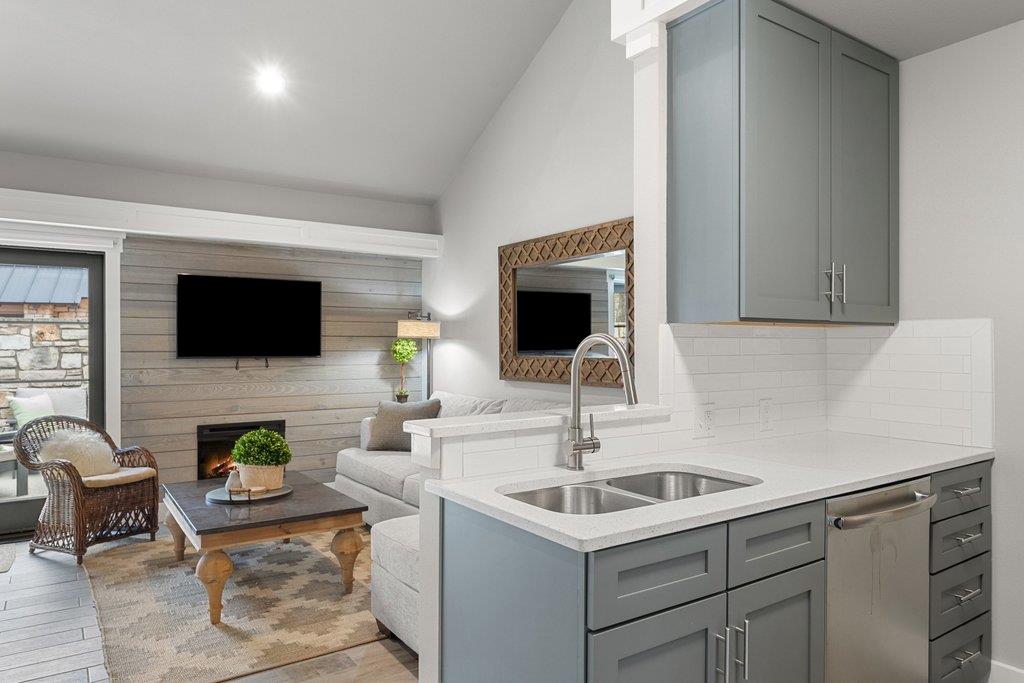 103 Island Drive Horseshoe Bay TX 78657