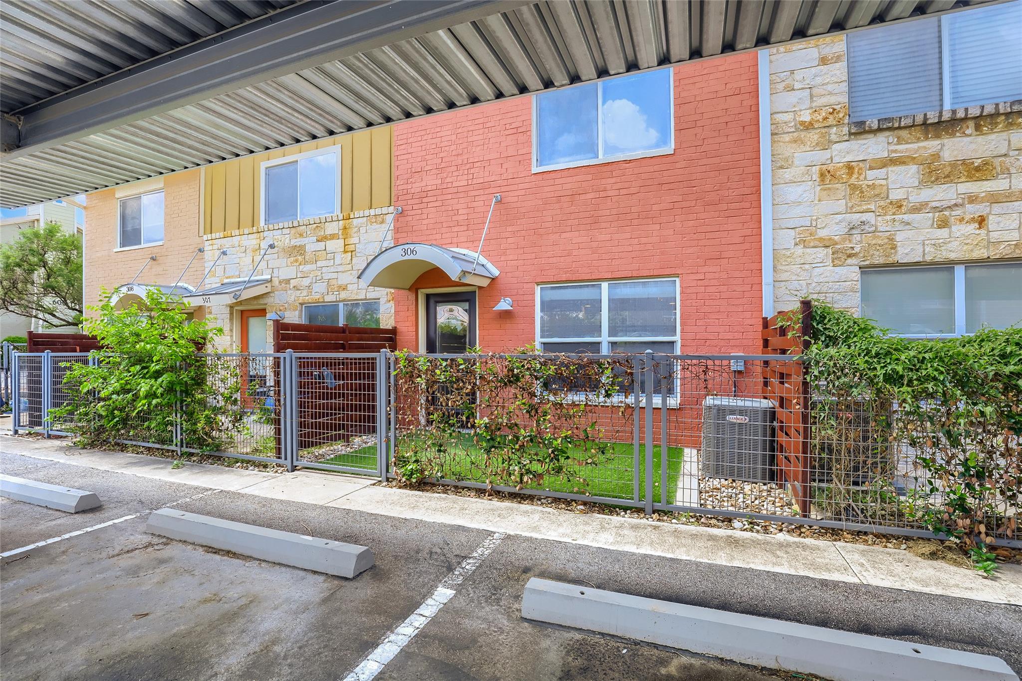 1101 Grove Boulevard Austin TX 78741