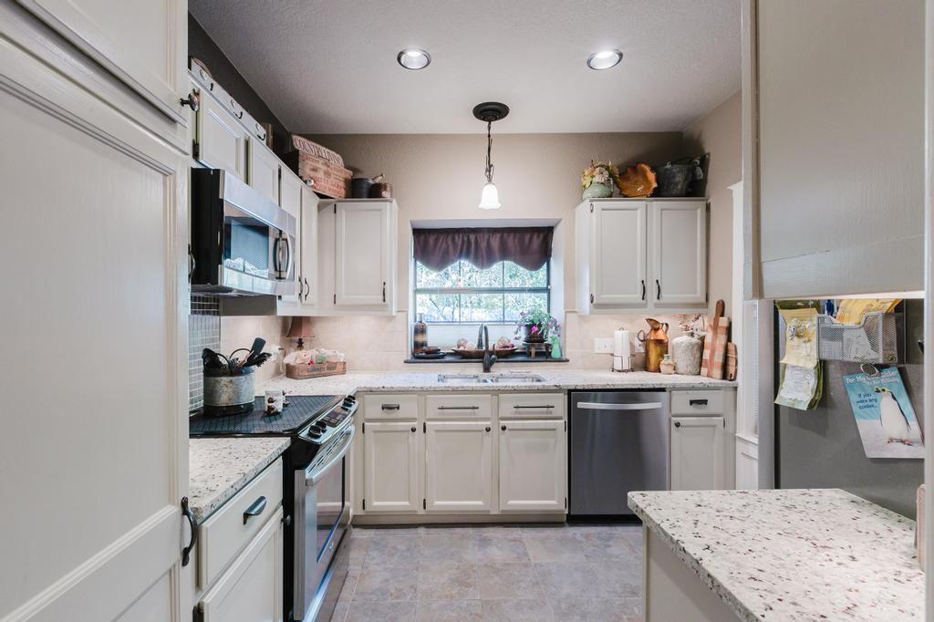 10819 Crown Colony Drive Austin TX 78747