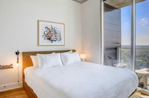48 East Avenue Austin TX 78701