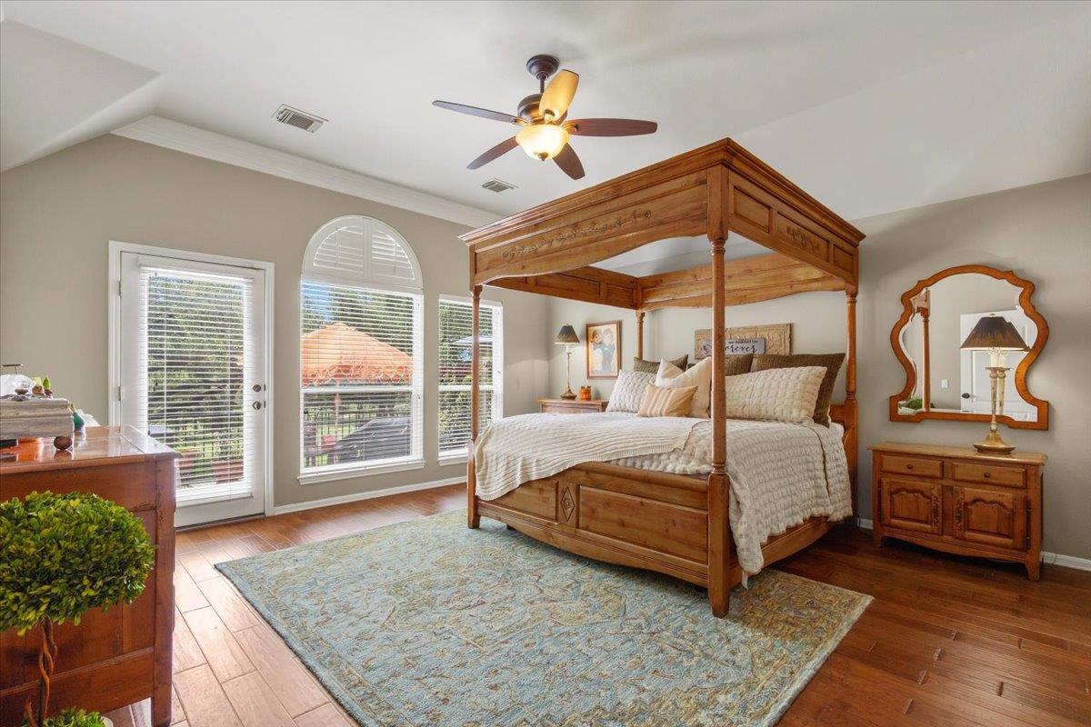 132 Double Eagle Drive Austin TX 78738