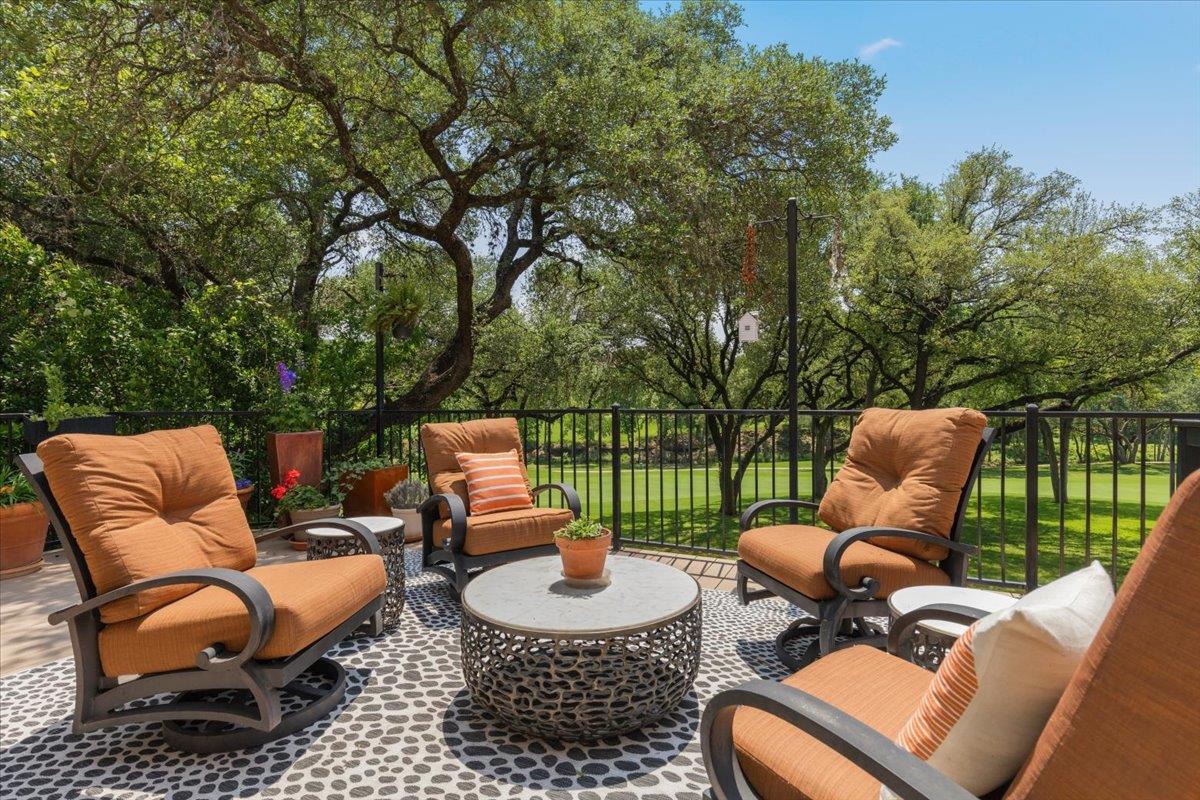 132 Double Eagle Drive Austin TX 78738