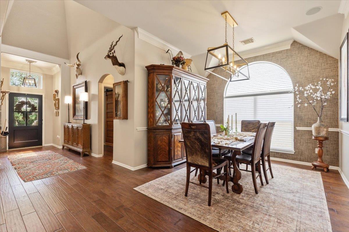 132 Double Eagle Drive Austin TX 78738
